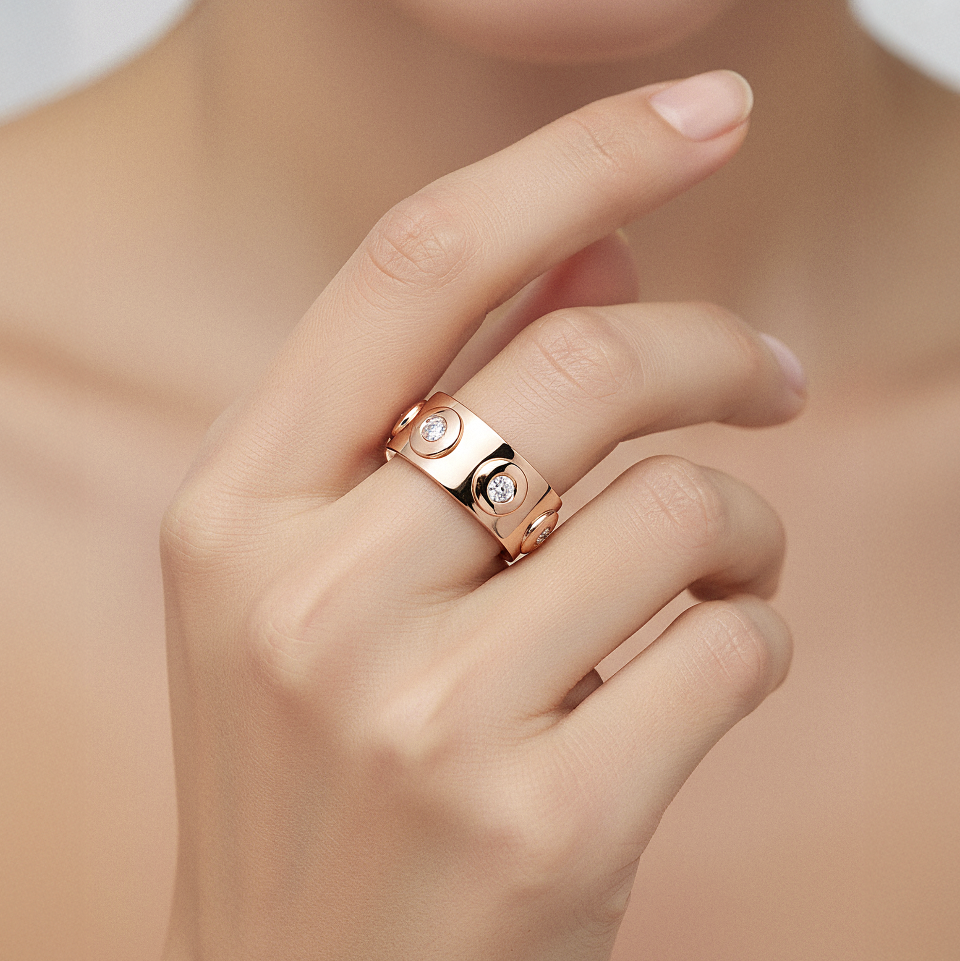 bouton ring